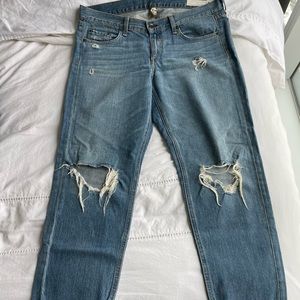 Rag and Bone boyfriend jeans. Super comfy.